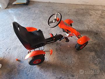 Go-kart a pedali, come nuovo.