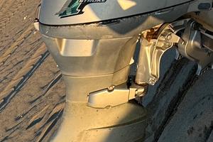 Motore honda 40 cavalli 4 tempi