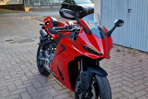 Ducati Panigale V2