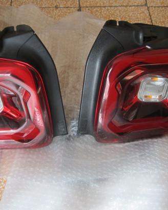 FANALI STOP A LED POSTERIORE SX X JEEP RENEGADE 23