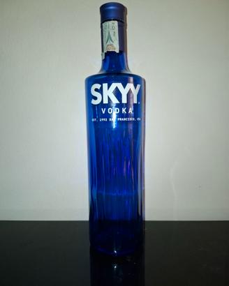 Bottiglia Vodka SKYY vuota