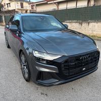 Audi Q8/50 TDI/286 CV/QUATTRO/SLINE/C-AUT/NAVI/PDC