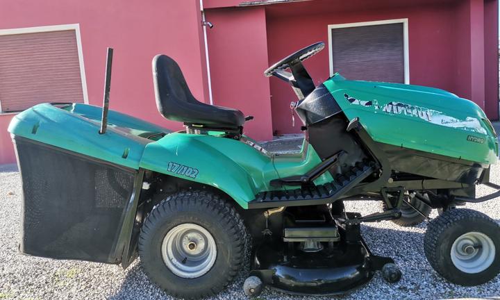 Trattorino tagliaerba castelgarden 17 cv idro
