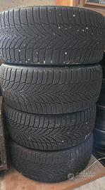 Gomme Invernali 205 40 17