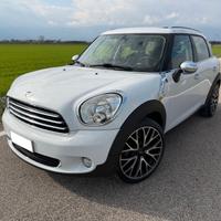 Mini Countryman Cooper D Neopatentati JCW 19