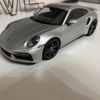 Porsche 911 Carrera Turbo S 1:18