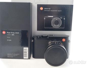 LEICA Q2