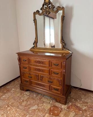 Comò con specchio