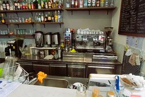 Bar poke tavola calda caffetteria geno