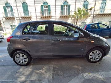 Toyota Yaris del 2009 Km.89.000