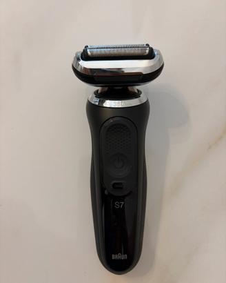 Rasoio Braun Series 7 360°