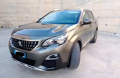 Peugeot 3008  Blue hdi 1.6 120CV EAT6 S&S LEGGI