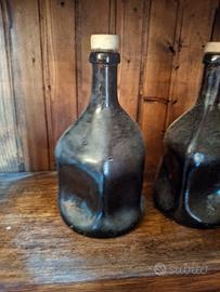 bottiglie di vino da collezione dei anni 50 e 60