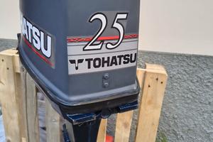 Motore fuoribordo Tohatsu 25/30 cv