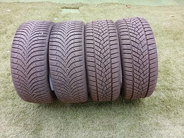 Pneumatici invernali 195 45 R16