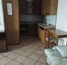 Appartamento di 90 m² con 3 locali e box auto dopp