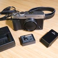 Fuji Fujifilm X-E3 Silver mirrorless compatta