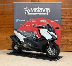 Kymco AK 575 Premium - Rate a Interessi 0