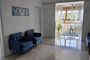 Stanze uso studio-ufficio Formia centro