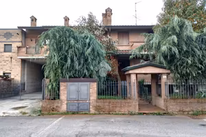 CAPANNONE A TRENZANO
