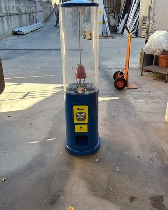 Distributore di palline