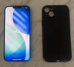Iphone 14 PLUS con custodia
