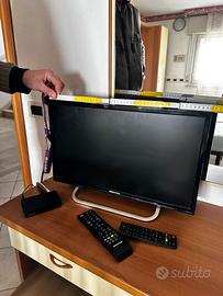 N.20 televisioni UNITED LCD 22 LED FULL HD