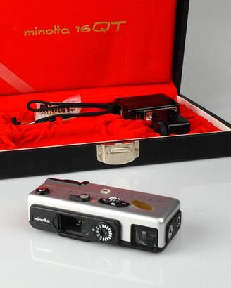Minolta 16 QT fotocamera spia analogica