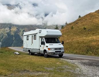 Camper monoscocca SUPERCAMPER su Iveco 50C15