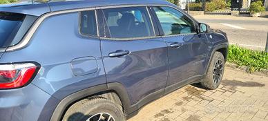 Jeep Compass Trailhawk 240 cv