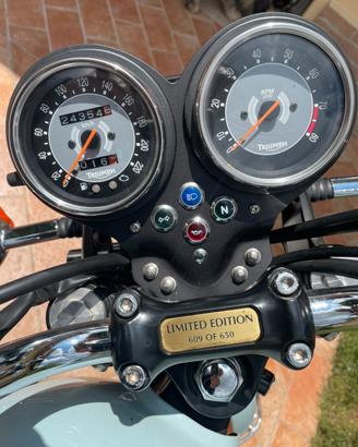 Bonneville serie limitata