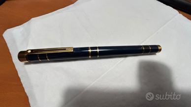 Penna stiilografica. SHEAFFER.  Blu