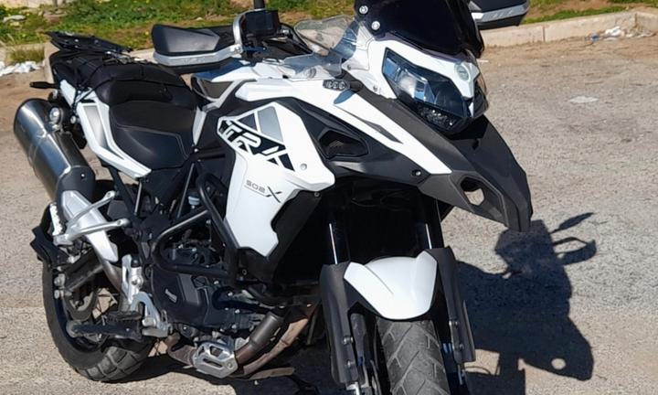 Benelli TRK 502x
