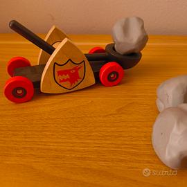 Catapulta giocattolo in legno