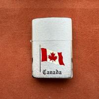 Accendino Zippo vintage cromato Canada
