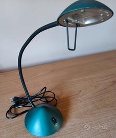Lampada da scrivania flessibile colore verde acqua
