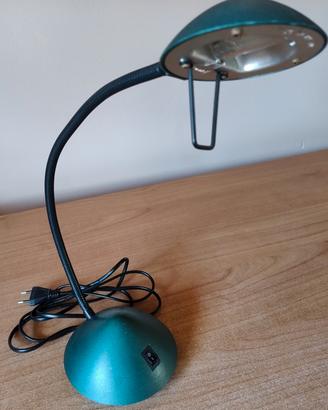 Lampada da scrivania flessibile colore verde acqua