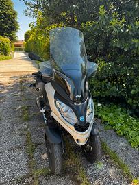 Scooter Piaggio MP3 300 hpe Sport