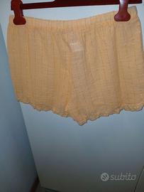Pantaloncini corti