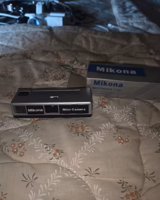 macchina fotografica vintage mikona mini 110 