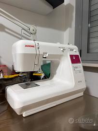 Macchina da cucire JANOME