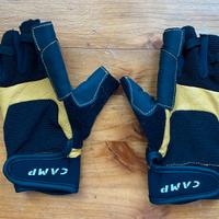 Guanti per arrampicata