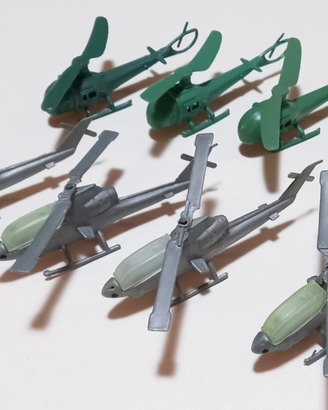 Soldatini HONG KONG - ELICOTTERI MILITARI vintage