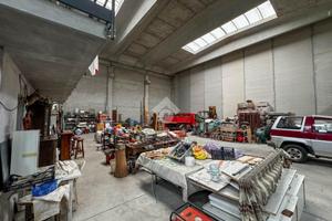 CAPANNONE A CASTELLO DI BRIANZA