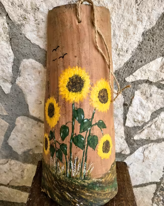 Coppo antico in terracotta dipinto a mano Girasoli
