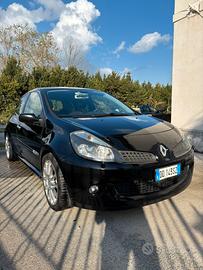 Renault Clio 3 RS 197