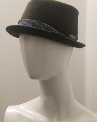 cappello scervino strett