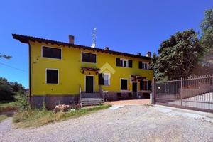 2 LOCALI A CASTEGGIO