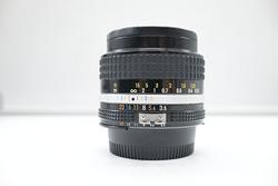 Nikon 28mm f/3.5