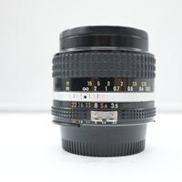 Nikon 28mm f/3.5